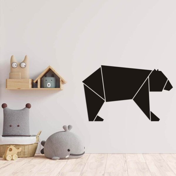 Ambiente infantil con Origami Oso Polar fabricado en PVC negro de 5mm.